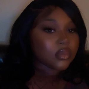 Meet your Posher, Devannaa